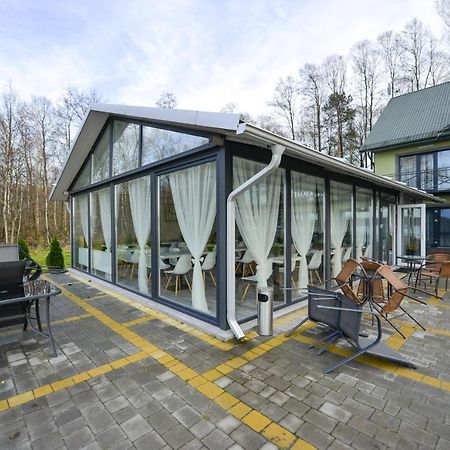 Forest Hotel Polis'ke Exteriör bild