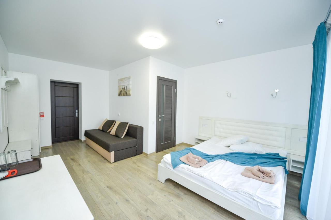 Forest Hotel Polis'ke Exteriör bild